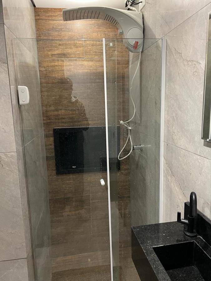 Apartamento Para Pessoas De Familia Ou A Negocio, Ap Lindo Aconchegante No Bras Proximo Igreja Mundial,Mercado Municipal, 25 De Marco, Templo Salomao, Metro Dom Pedro Ll, Bancos, Mercado E Etc Sao Paulo Dış mekan fotoğraf