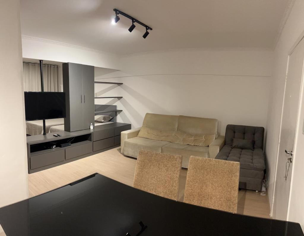 Apartamento Para Pessoas De Familia Ou A Negocio, Ap Lindo Aconchegante No Bras Proximo Igreja Mundial,Mercado Municipal, 25 De Marco, Templo Salomao, Metro Dom Pedro Ll, Bancos, Mercado E Etc Sao Paulo Dış mekan fotoğraf