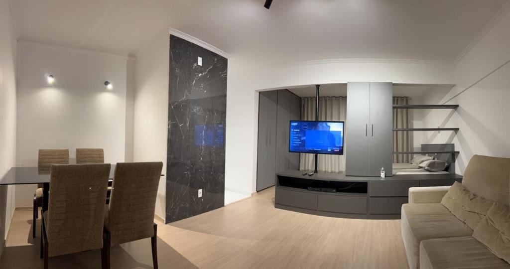 Apartamento Para Pessoas De Familia Ou A Negocio, Ap Lindo Aconchegante No Bras Proximo Igreja Mundial,Mercado Municipal, 25 De Marco, Templo Salomao, Metro Dom Pedro Ll, Bancos, Mercado E Etc Sao Paulo Dış mekan fotoğraf