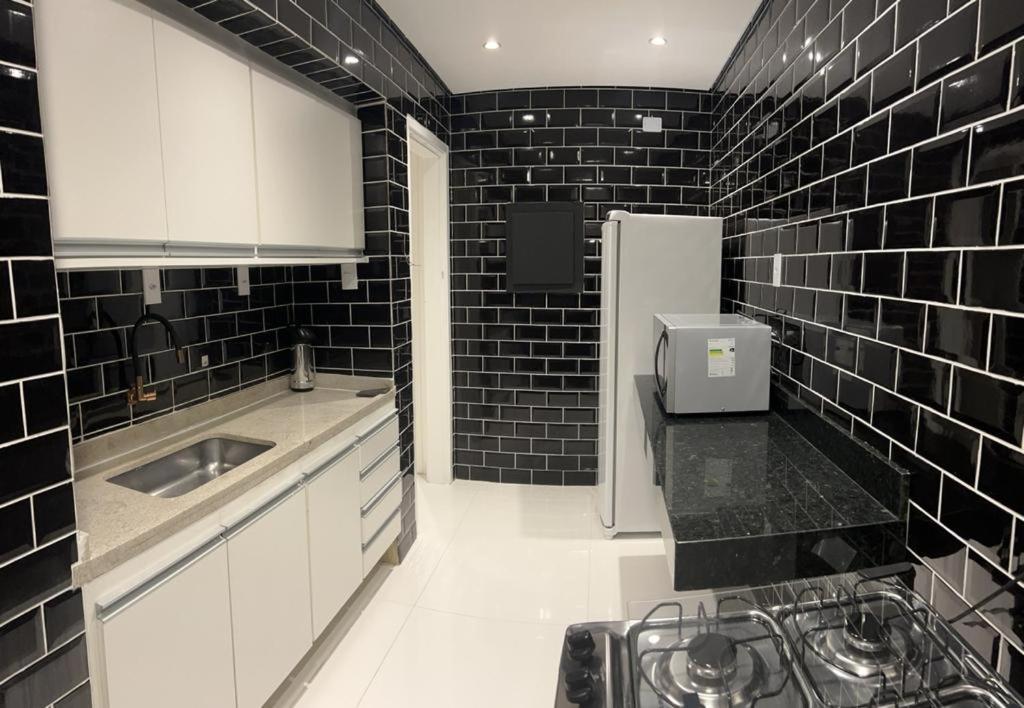 Apartamento Para Pessoas De Familia Ou A Negocio, Ap Lindo Aconchegante No Bras Proximo Igreja Mundial,Mercado Municipal, 25 De Marco, Templo Salomao, Metro Dom Pedro Ll, Bancos, Mercado E Etc Sao Paulo Dış mekan fotoğraf