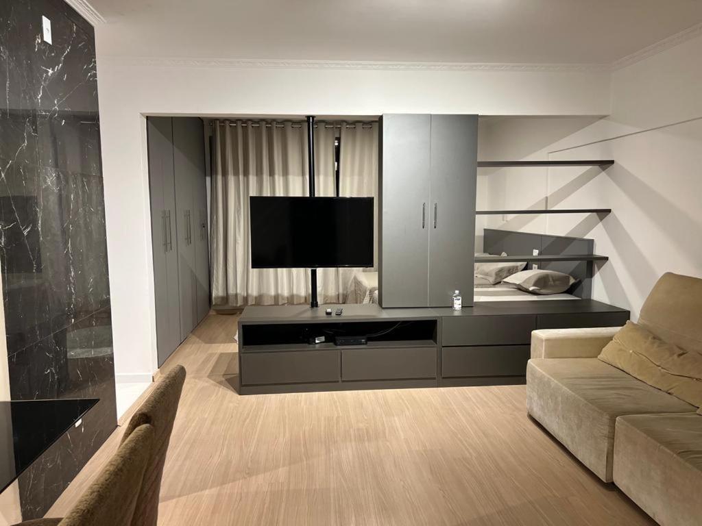 Apartamento Para Pessoas De Familia Ou A Negocio, Ap Lindo Aconchegante No Bras Proximo Igreja Mundial,Mercado Municipal, 25 De Marco, Templo Salomao, Metro Dom Pedro Ll, Bancos, Mercado E Etc Sao Paulo Dış mekan fotoğraf