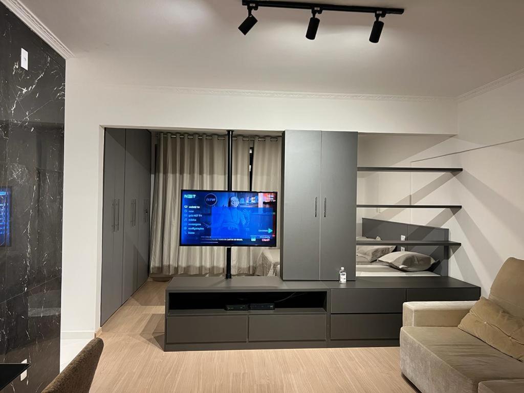Apartamento Para Pessoas De Familia Ou A Negocio, Ap Lindo Aconchegante No Bras Proximo Igreja Mundial,Mercado Municipal, 25 De Marco, Templo Salomao, Metro Dom Pedro Ll, Bancos, Mercado E Etc Sao Paulo Dış mekan fotoğraf